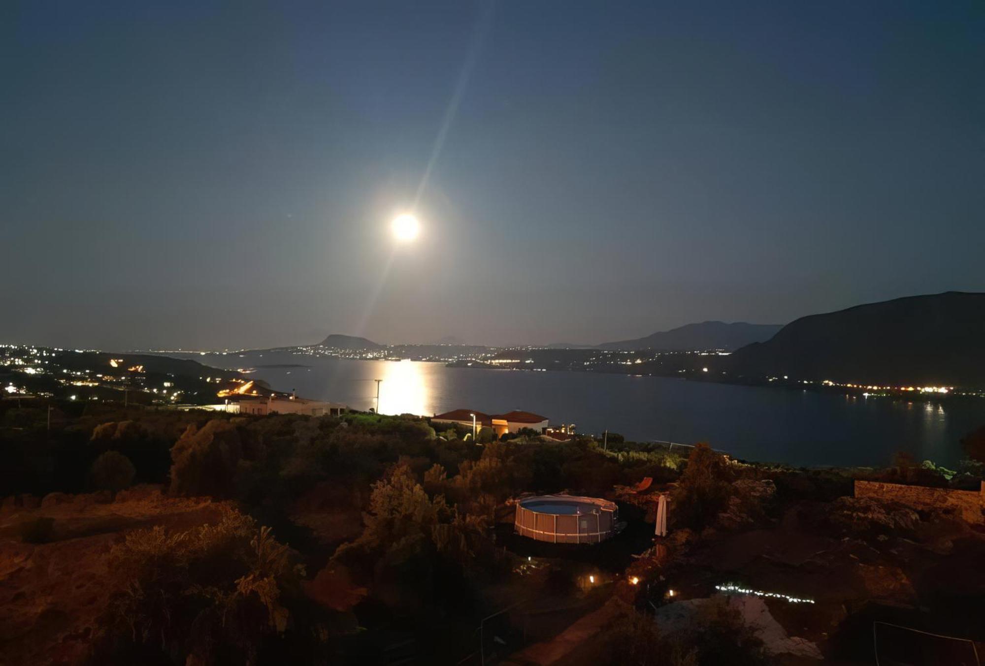 Souda Bay View With Private Pool Near Chania City Bagian luar foto